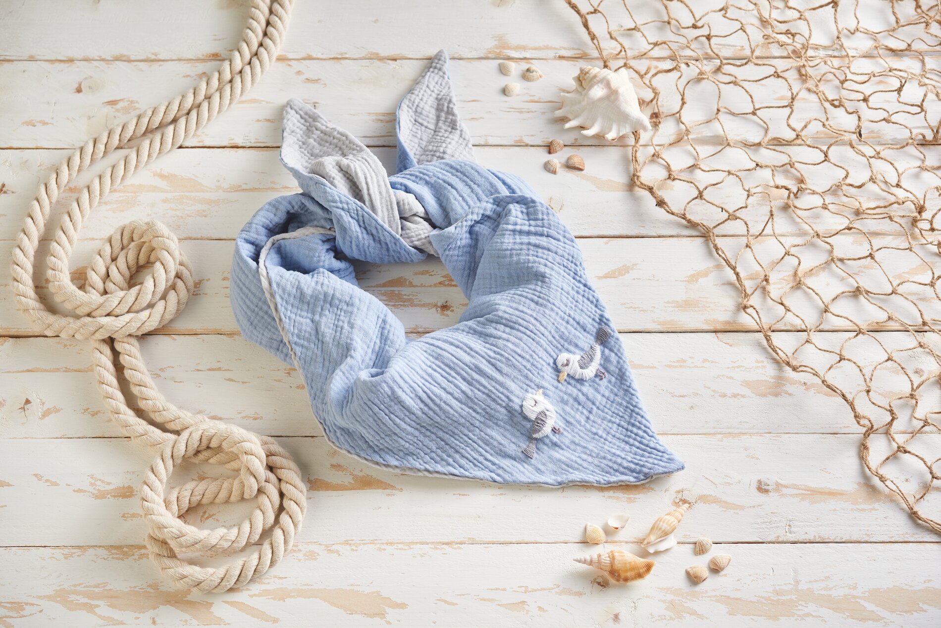 Halstuch nähen & besticken