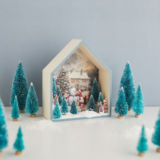 Winter-Haus mit Serviettentechnik