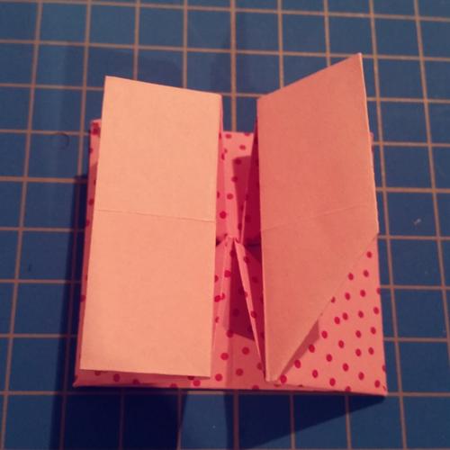 Anleitung Origami falten Herz mit Schachtel