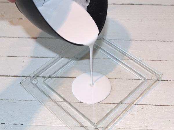 Casting tiles yourself with Kera Flott. Free guide