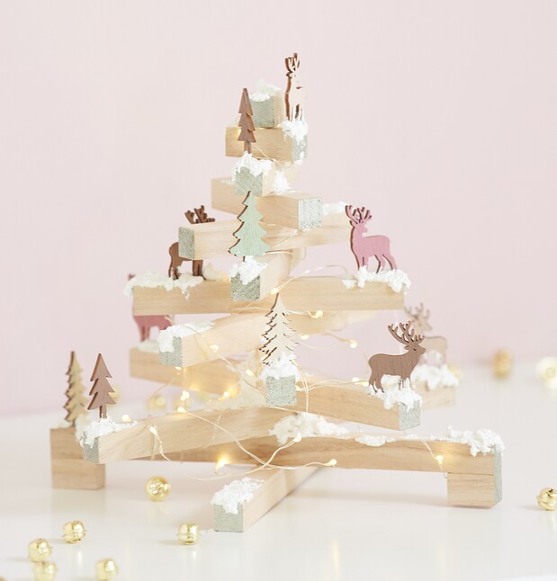 Tannenbaum aus Holz