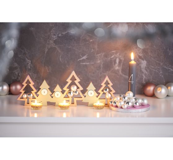 Weihnachtskugeln aus Glas am Draht