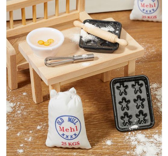 Miniature baking tin set 