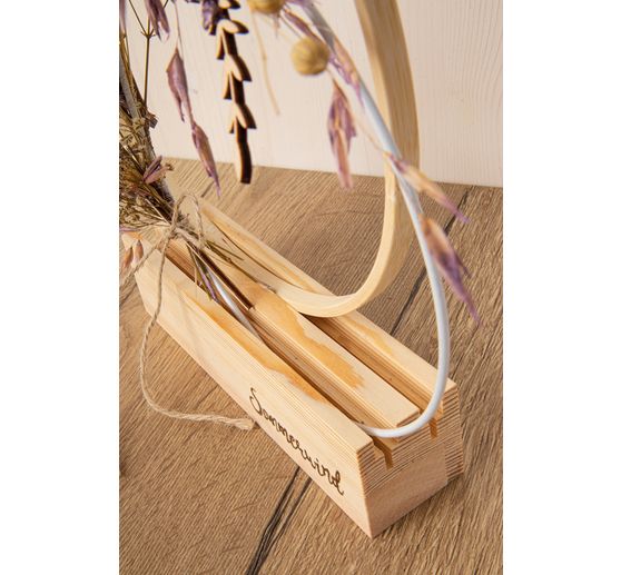 Wooden stand for rings