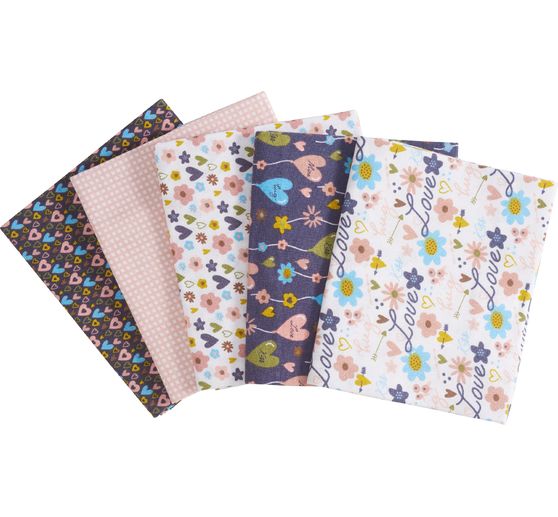 Fabric package Patchy "Hearts and Flowers"
