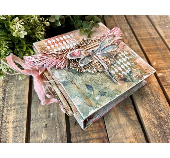 Decorative elements "Wonderland"