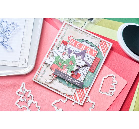 Sizzix Stanzschablone und Clear Stamps "Pencil Line Holly by 49 and Market"