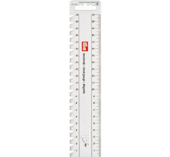 4.5 cm on on sale a ruler