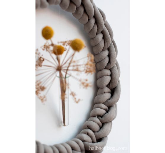 Knitted tube