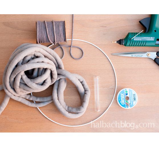 Knitted tube