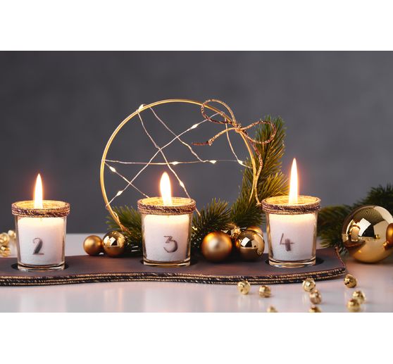 Weihnachtskugeln aus Glas am Draht