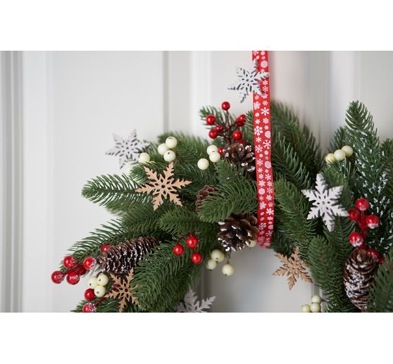 VBS Fir branch with berries and cones